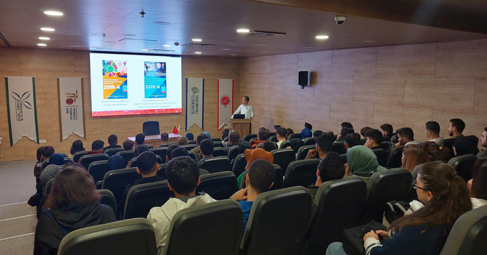 Öğrencilerimiz için 2209 TÜBİTAK Proje Desteği Bilgilendirme Semineri Düzenlendi
