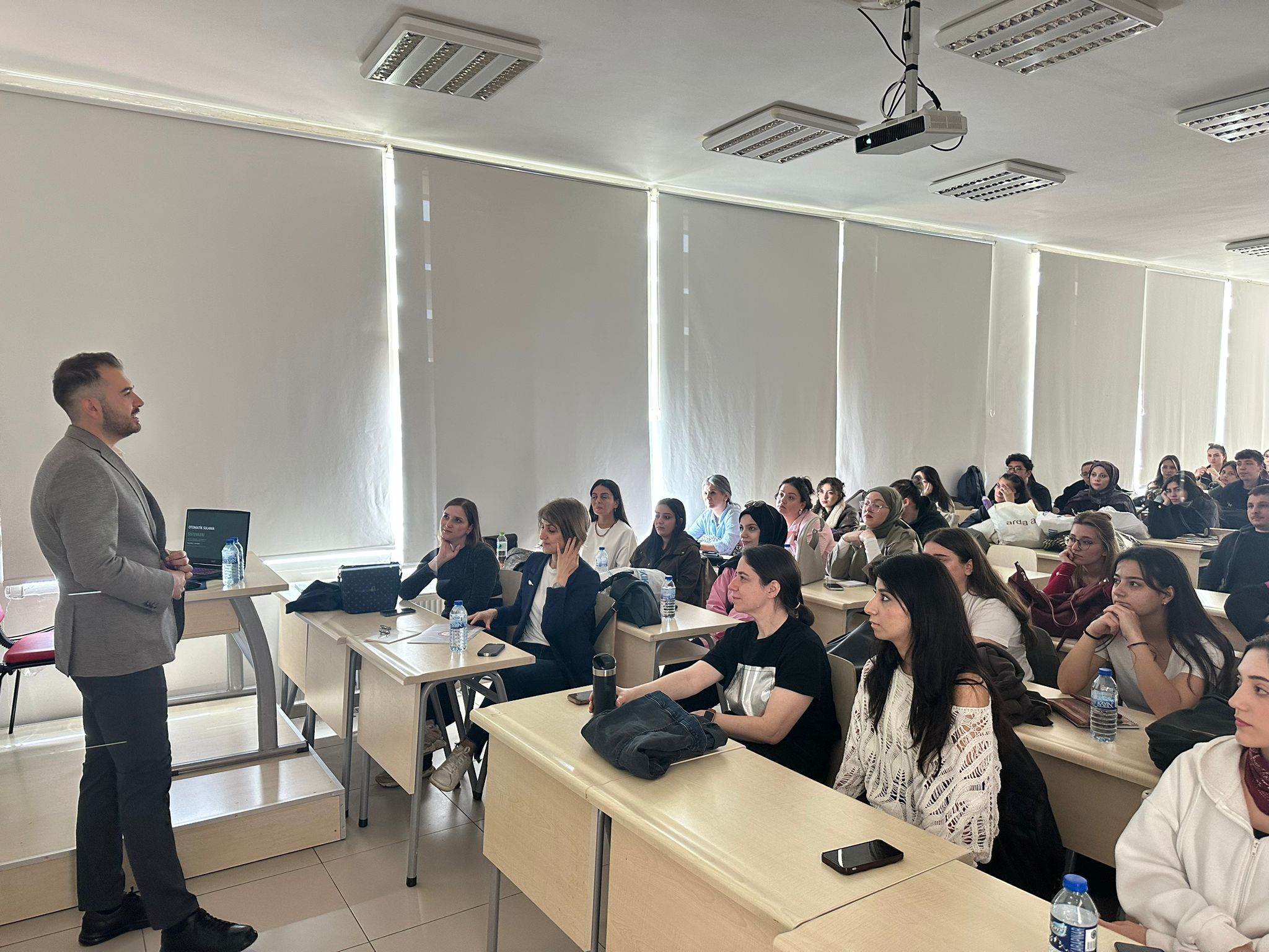 Mezundan Öğrenciye Etkinlik Serisinin İlk Buluşması Gerçekleştirildi